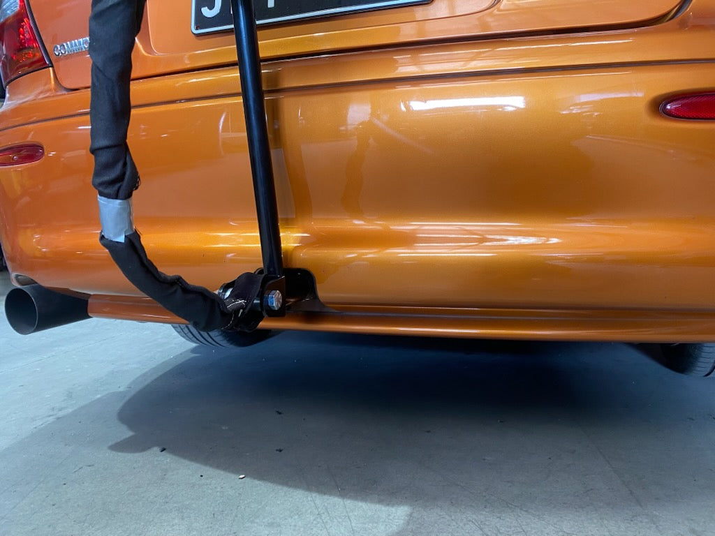 VT - VX Commodore Bolt in Parachute Assembly